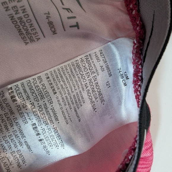 Baby Girl Nike Heather Gray Tee and Pink Shorts Set 12 Months - Picture 3 of 6